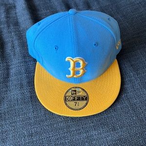 Ucla bruins hat size 7 3/8
